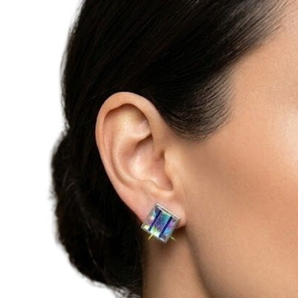 Laser Art Prismatic‎ Vintage 80s Iridescent Square Stud Earrings Silver Tone